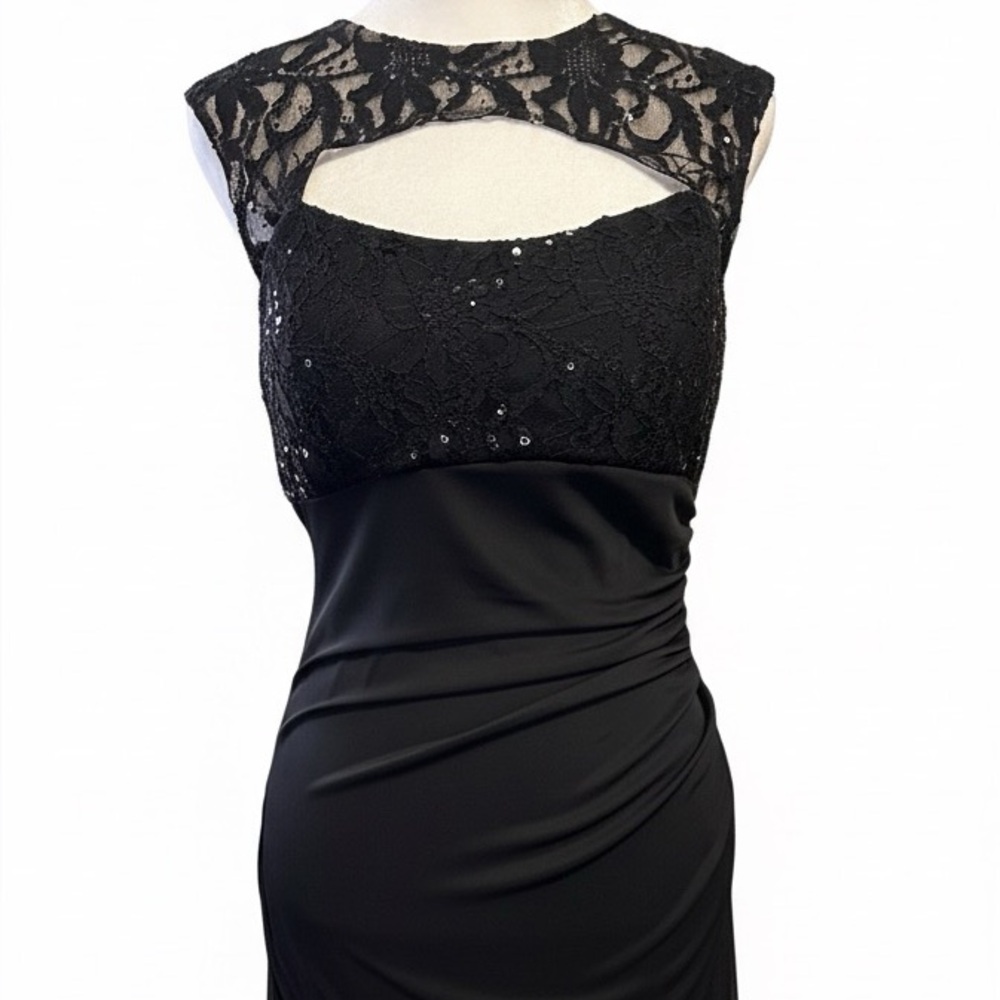 Elegant Evening Gown Betsy & Adam – Ruched Back – New w/ Tags